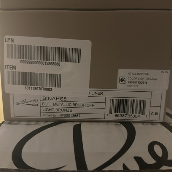 Brand New Donald Pliner Binah Leather Loafer, Light Bronze, Size 7.5 - Picture 8 of 8